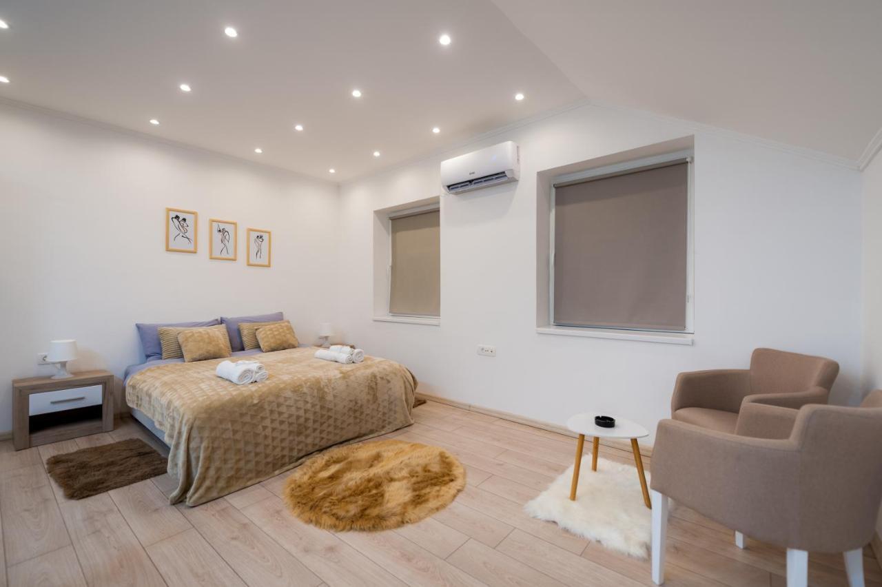 Apartman Sofi Lux Subotica Buitenkant foto